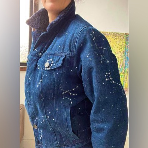Hand painted silver Astrological Constellation Map on Denim Jean & Sherpa Jacket - Picture 6 of 9